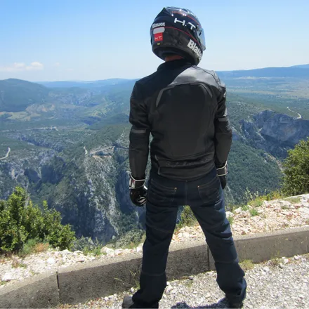 Julien 2